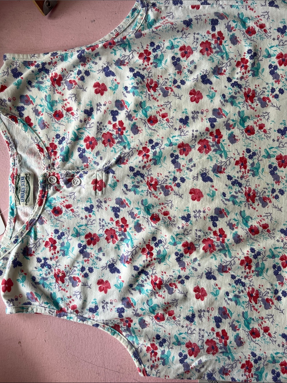 90s super soft abstract floral pattern tank top relaxed fit Henley